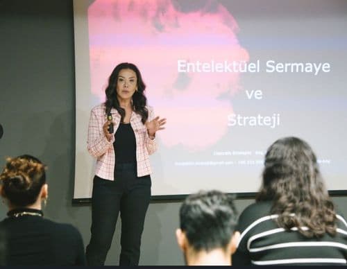 Stratejik Karar Alma ve Stratejik Liderlik